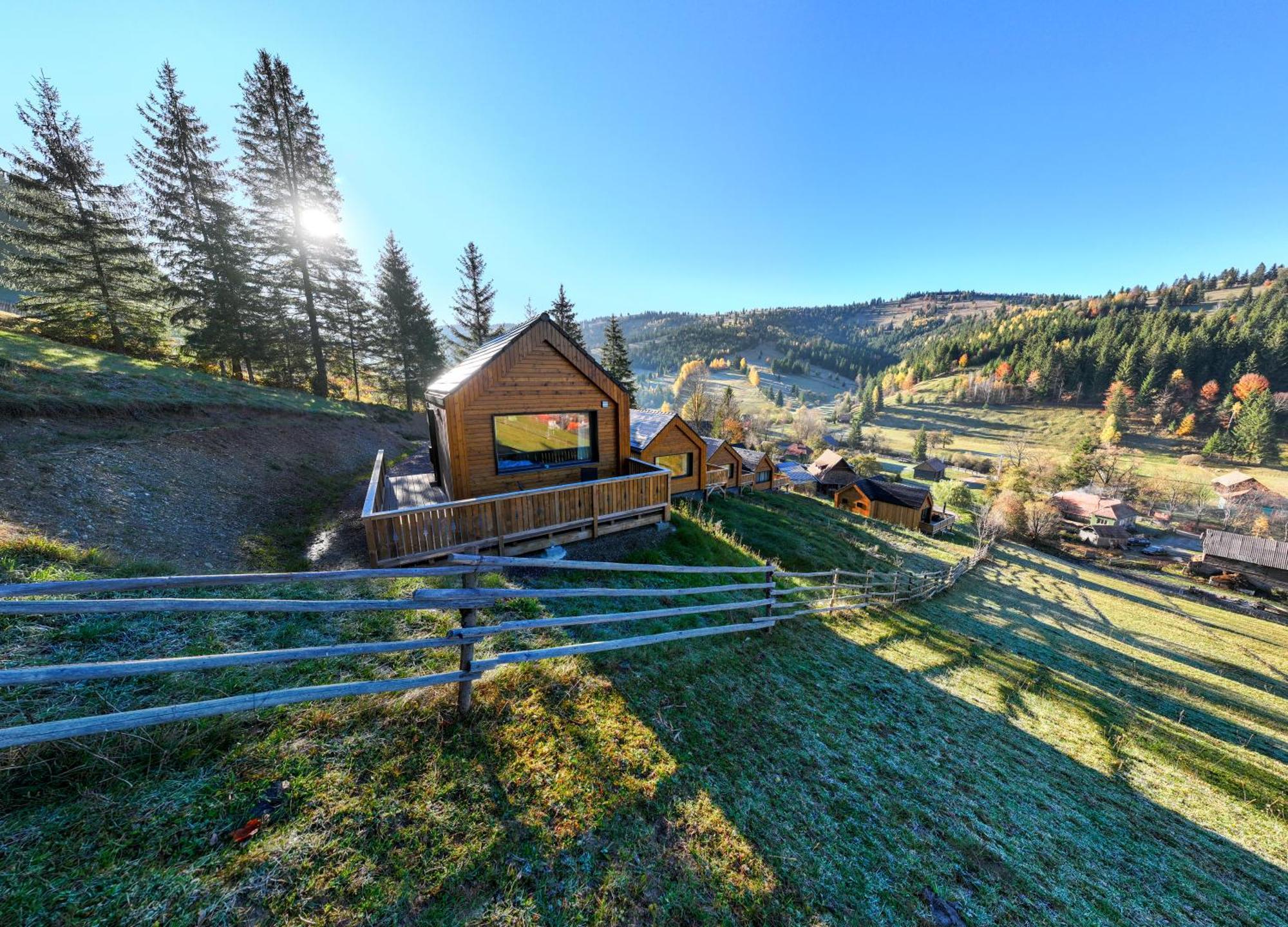 Kaliba Cabins Valea Boros エクステリア 写真